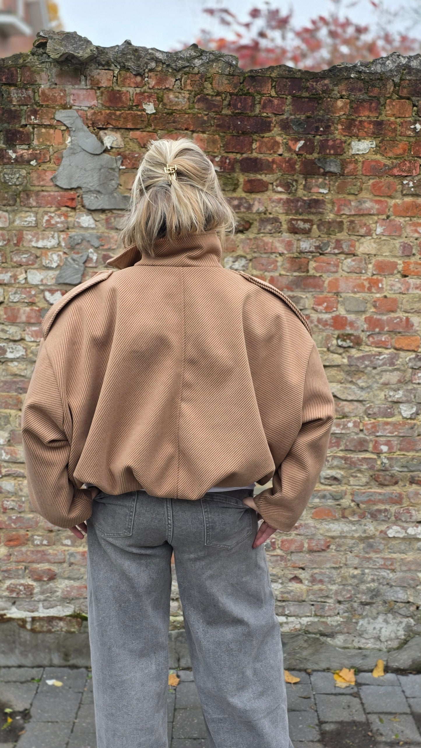 Cleo bomber jack oversized camel