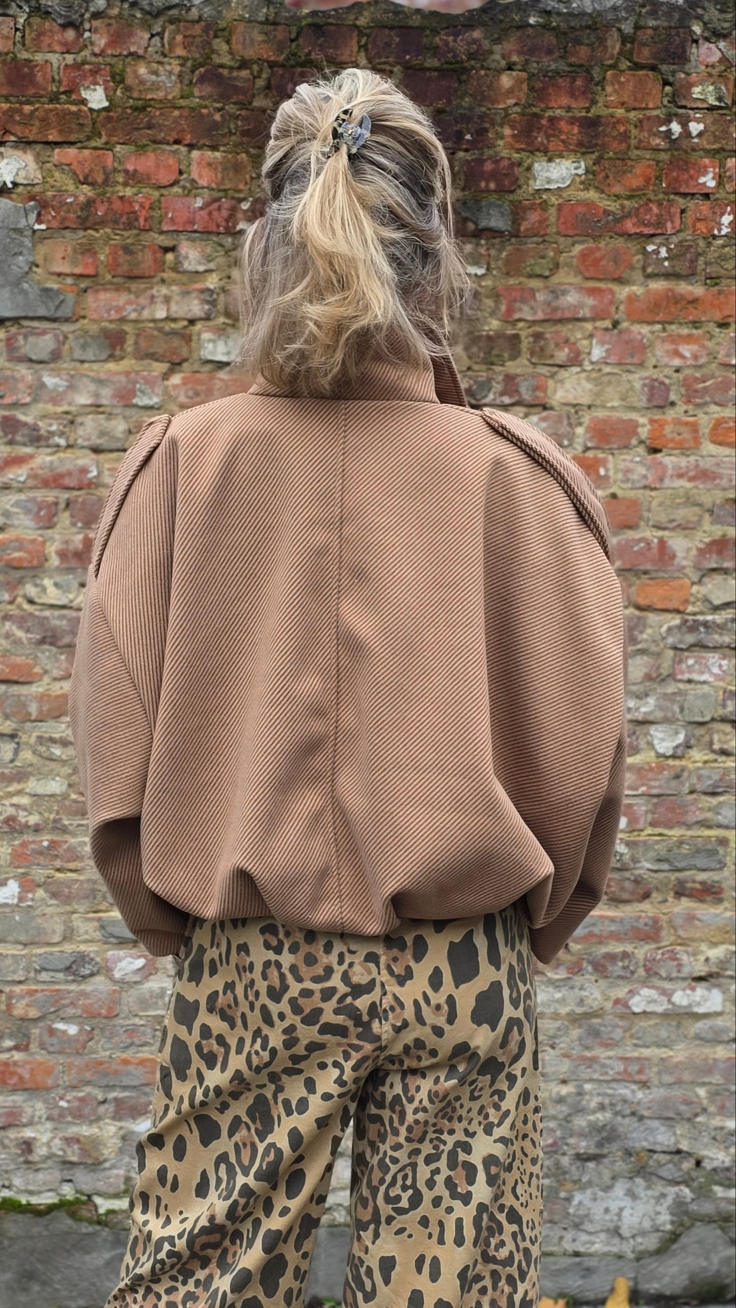 Cleo bomber jack oversized camel