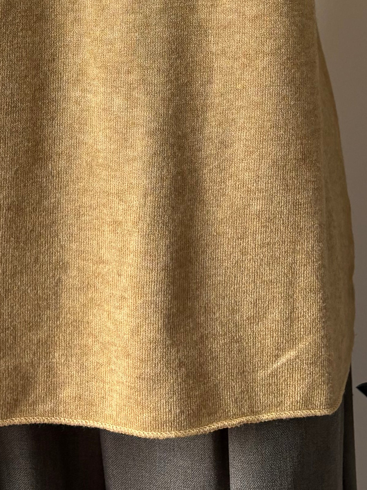 Oona basic knit yellow